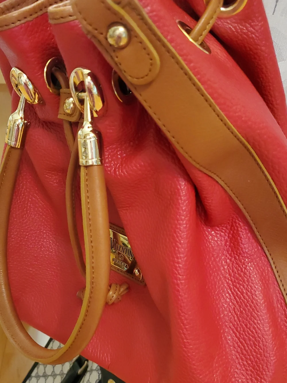 N/A stylish red